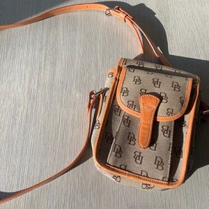 Women’s Dooney and Bourke small crossbody bag.